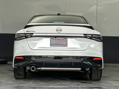 New 2027 Nissan Sentra SR w/ Floor Mat Package