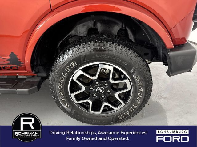 Used 2023 Ford Bronco Outer Banks AWD/4WD image 5