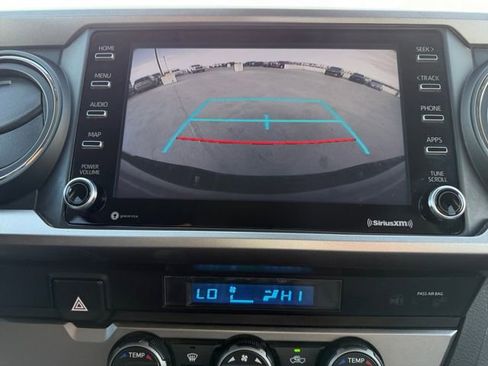 Used 2021 Toyota Tacoma SR5 image 10