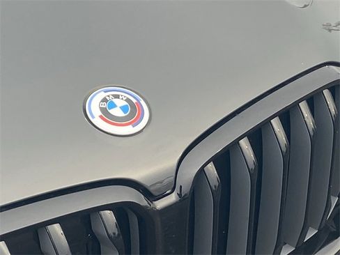Certified 2023 BMW X6 M50i w/ Executive Package image 5
