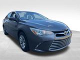 Used 2016 Toyota Camry LE image 3