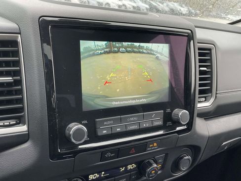 Used 2024 Nissan Frontier SL w/ Technology Package image 27