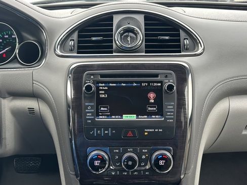 Used 2017 Buick Enclave Convenience image 29