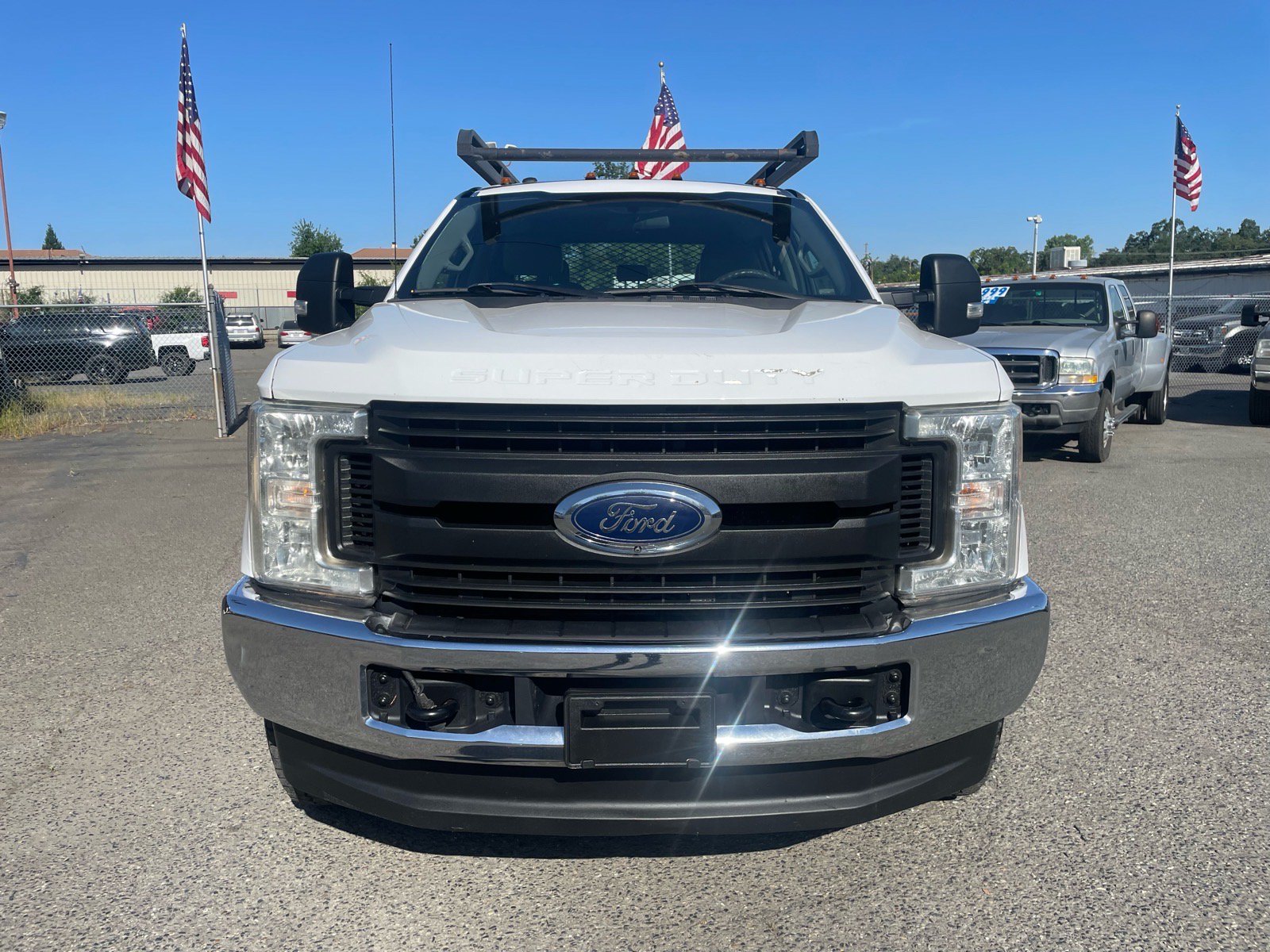 Used 2017 Ford F250 XL w/ Power Equipment Group AWD/4WD image 8