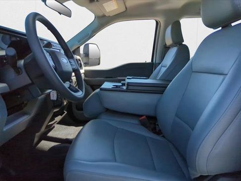 New 2025 Ford F450 XL AWD/4WD image 4