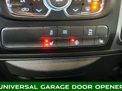 Used 2022 RAM 1500 Classic SLT w/ Electronics Convenience Group image 15