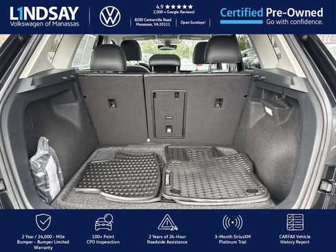 Certified 2025 Volkswagen Taos SE image 12