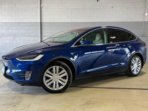 Used 2017 Tesla Model X P100D image 2