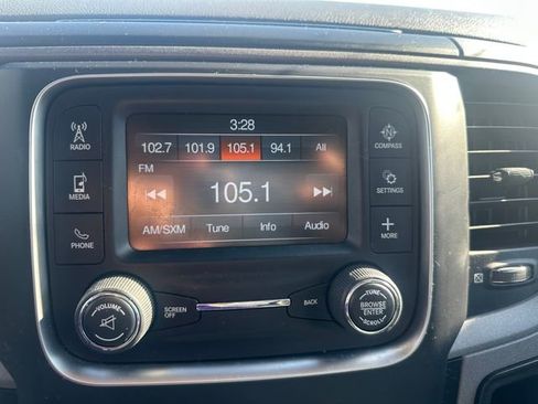 Used 2018 RAM 1500 Express w/ Express Value Package image 15