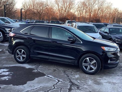 Used 2019 Ford Edge SEL w/ Equipment Group 201A image 5