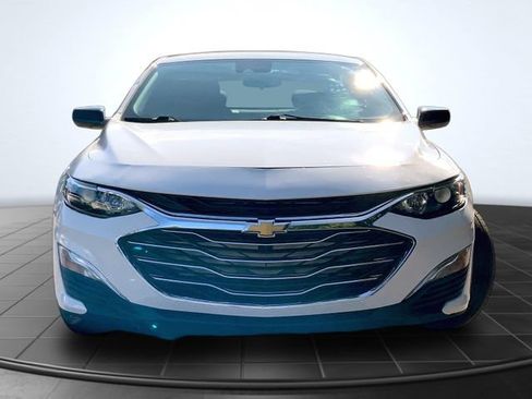 Used 2021 Chevrolet Malibu RS FWD image 3