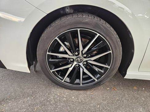 Used 2023 Toyota Camry SE image 20