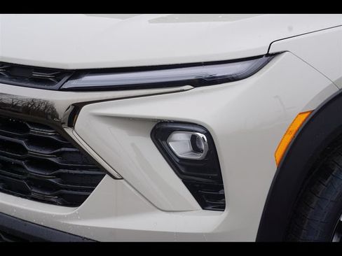 New 2026 Chevrolet TrailBlazer ACTIV AWD/4WD image 19
