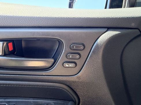 Used 2025 Honda Odyssey Sport-L image 30