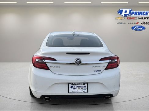 Used 2016 Buick Regal image 6