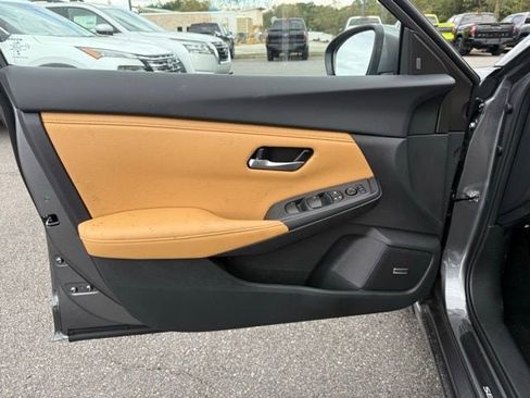 New 2025 Nissan Sentra SV w/ SV Premium Package image 10