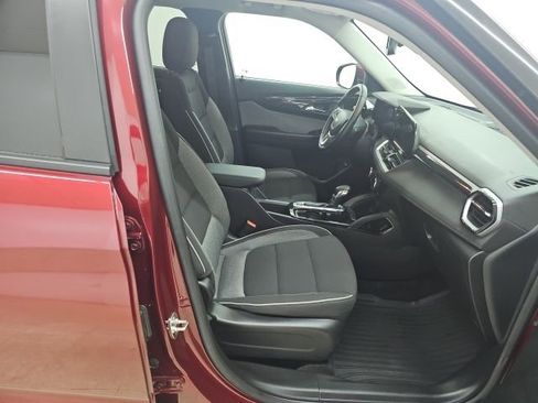 Used 2024 Chevrolet TrailBlazer LT w/ Convenience Package image 22