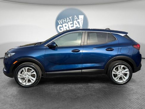 Used 2023 Buick Encore GX Preferred w/ Cold Weather Comfort Package AWD/4WD image 7