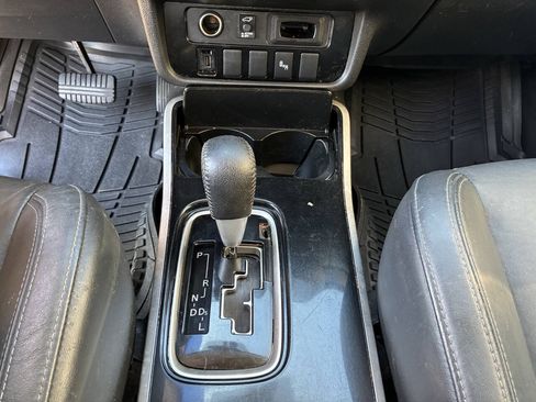 Used 2019 Mitsubishi Outlander SEL FWD image 13
