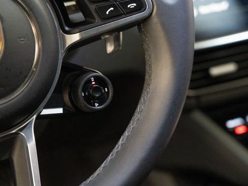 Certified 2023 Porsche Cayenne GTS AWD/4WD image 23