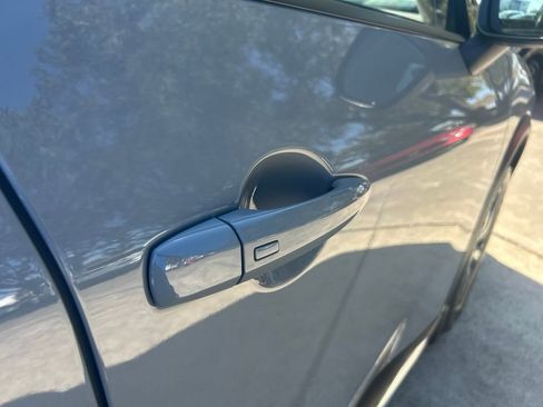 Used 2022 Nissan Rogue SL image 34