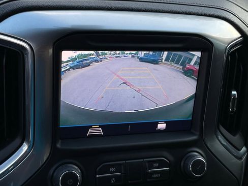 Used 2022 Chevrolet Silverado 1500 LT w/ Safety Package image 18