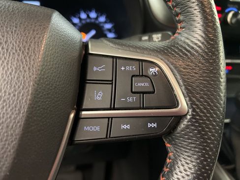 Used 2022 Toyota Sienna XSE image 16