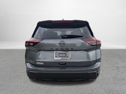 New 2026 Nissan Rogue SV FWD image 4