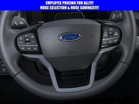 New 2026 Ford Explorer Platinum w/ LUX Leather Package AWD/4WD image 12