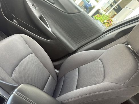 Used 2023 Chevrolet Malibu LT image 20