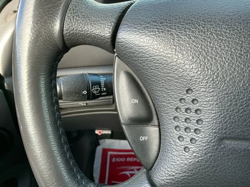 Used 2003 Ford Mustang Premium image 24