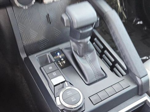 Certified 2025 Toyota Tacoma SR5 image 12