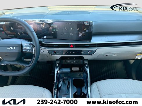 New 2026 Kia Sorento S w/ S Panoramic Sunroof Package FWD image 19