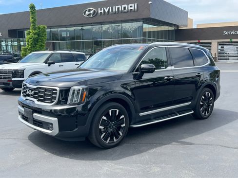 Used 2023 Kia Telluride SX Prestige image 1