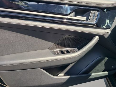Used 2025 Porsche Panamera w/ Premium Package RWD image 17