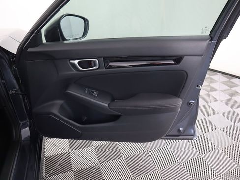 Certified 2023 Honda Civic EX image 25