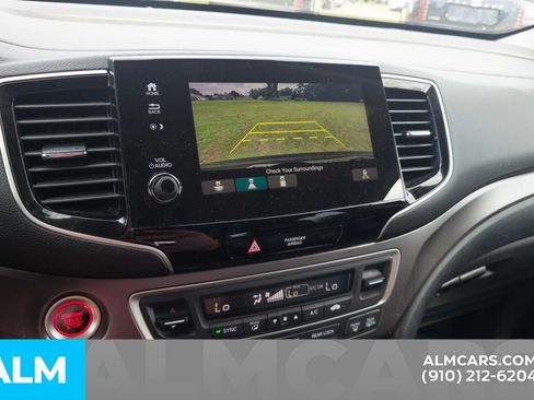 Used 2021 Honda Pilot Special Edition image 10