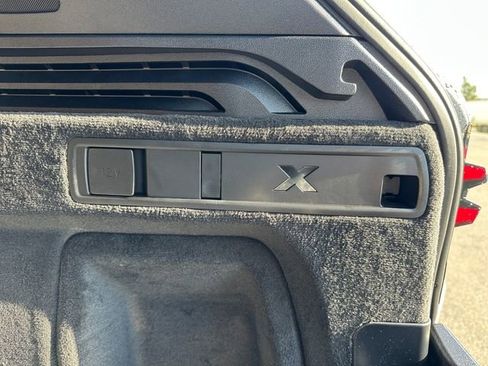 New 2026 BMW X5 xDrive40i w/ M Sport Package image 24