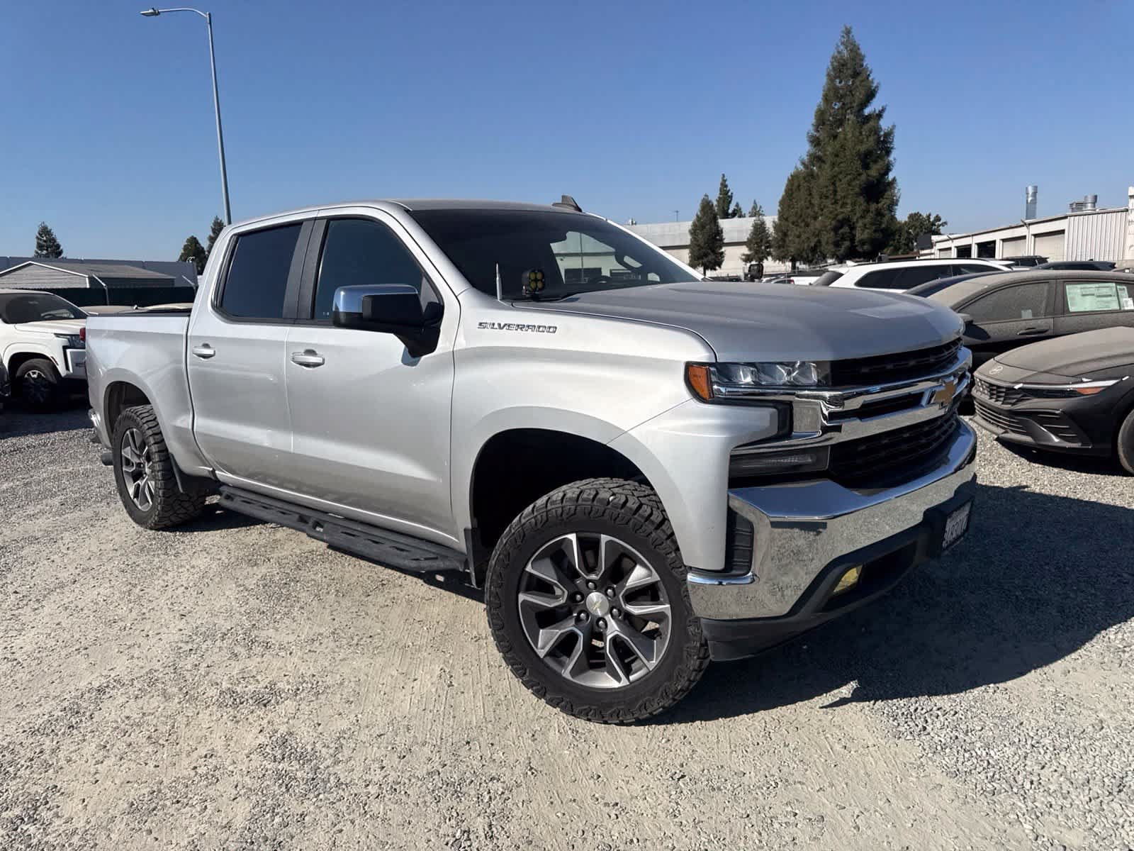 Used 2019 Chevrolet Silverado 1500 LT w/ All-Star Edition RWD image 2