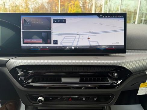 New 2026 BMW 330i xDrive Sedan w/ M Sport Package image 15