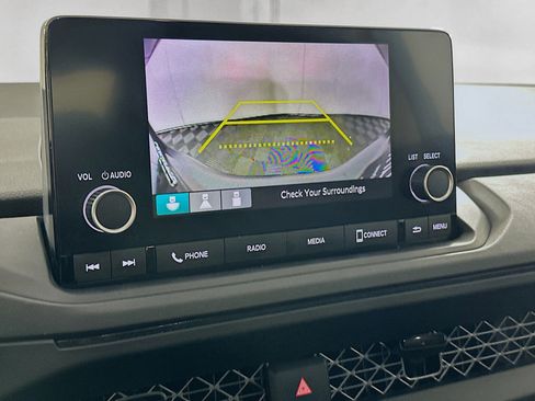 Used 2023 Honda Accord LX image 19