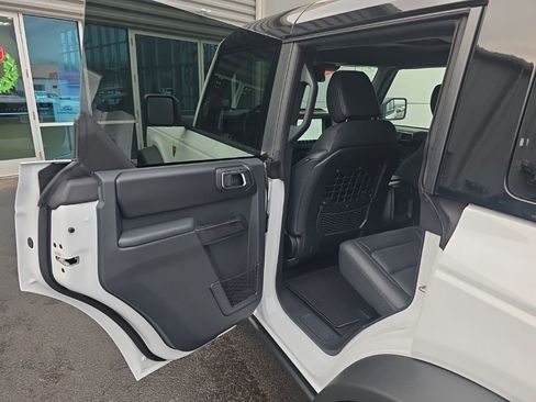 New 2025 Ford Bronco Badlands w/ Sasquatch Package image 29