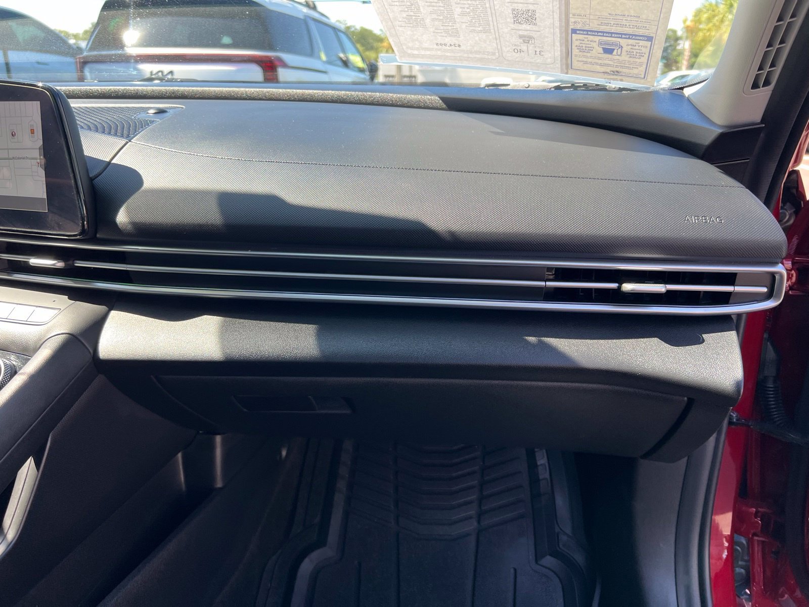 Used 2024 Hyundai Elantra Limited FWD image 58