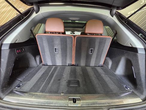 Used 2018 Audi Q7 3.0T Prestige image 33