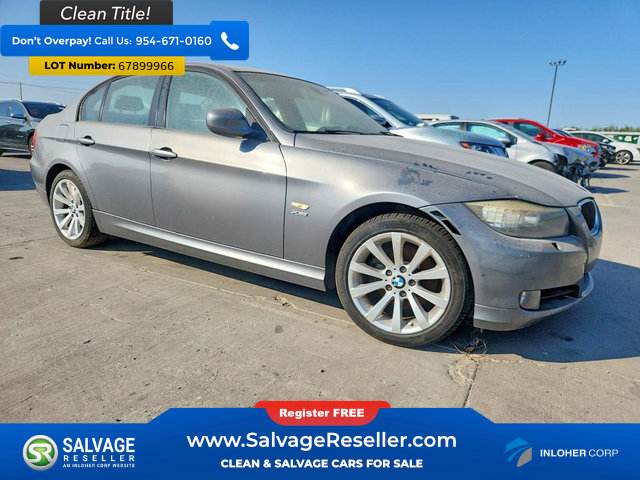 Used 2011 BMW 328i xDrive Sedan AWD/4WD image 5