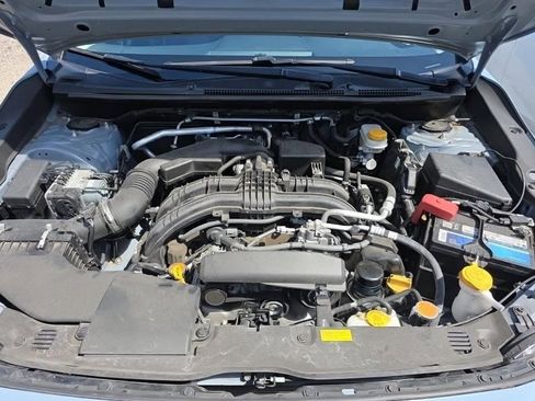 Used 2023 Subaru Crosstrek 2.0i AWD/4WD image 5