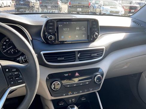 Used 2019 Hyundai Tucson Value image 5