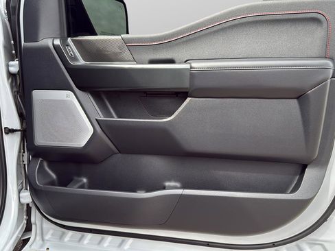 Used 2025 Ford F150 Raptor image 9