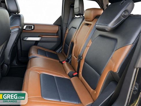 Used 2023 Ford Bronco Outer Banks AWD/4WD image 14