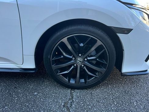 Used 2021 Honda Civic Sport image 32